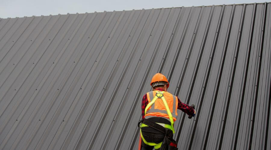 Professional metal roof installation services in Hurlburt Field, FL